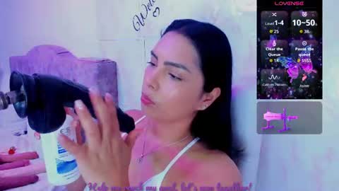 Snapshot of evelinn_belen chatting on 19, 6, 2026 Evelinn belen online show from 19, 6, 2026