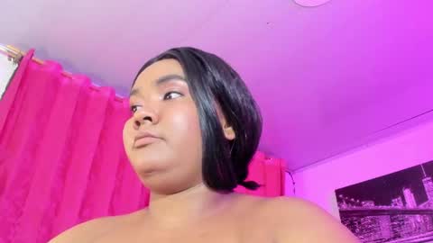 Snapshot of evelyn_sandoval chatting on 23, 6, 2026 Evelyn Sandoval online show from 23, 6, 2026