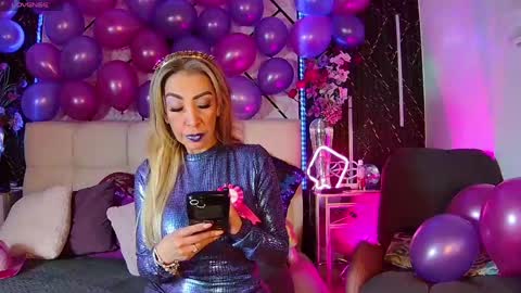Snapshot of evelynagrey chatting on 7, 6, 2026 EvelynaGrey online show from 7, 6, 2026