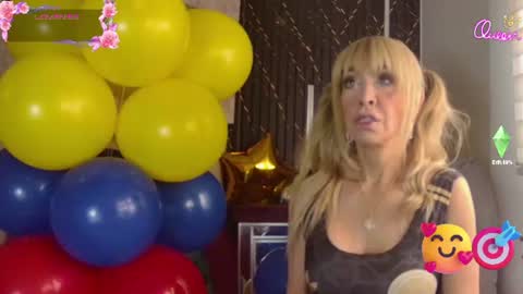 Snapshot of evelynagrey chatting on 7, 7, 2026 EvelynaGrey online show from 7, 7, 2026