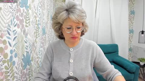 Evelyn online show from 3, 12, 2024