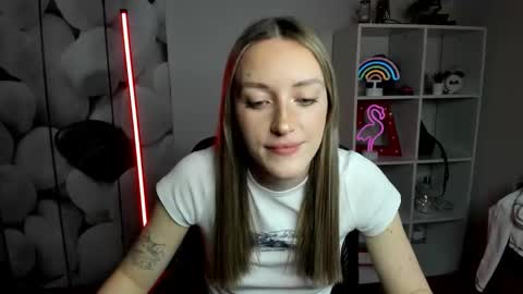 evelynblond online show from 5, 1, 2026