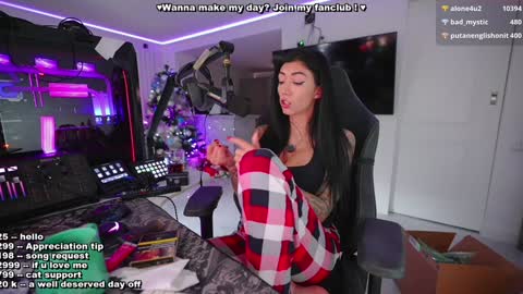 Evelyne online show from 27, 12, 2024