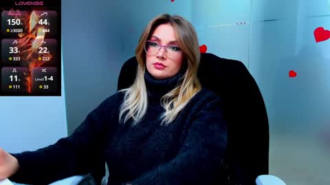 Snapshot of evelyne_rose chatting on 4, 2, 2025 evelyne_rose online show from 4, 2, 2025