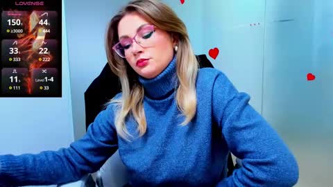 Snapshot of evelyne_rose chatting on 13, 2, 2025 evelyne_rose online show from 13, 2, 2025