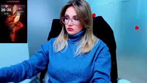 Snapshot of evelyne_rose chatting on 3, 3, 2025 evelyne_rose online show from 3, 3, 2025