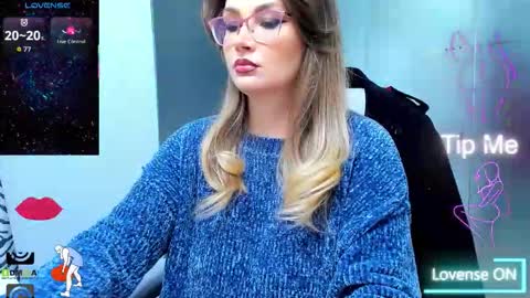 Snapshot of evelyne_rose chatting on 11, 1, 2026 evelyne_rose online show from 11, 1, 2026