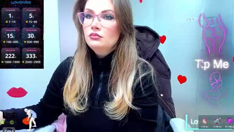 Snapshot of evelyne_rose chatting on 23, 2, 2026 evelyne_rose online show from 23, 2, 2026