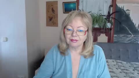 BarbaraBlondy online show from 2, 2, 2026