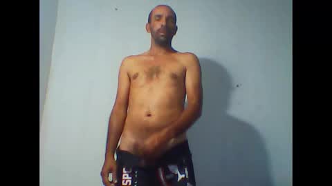 Snapshot of everaldosantos chatting on 25, 11, 2025 everaldosantos online show from 25, 11, 2025