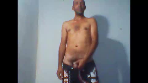 Snapshot of everaldosantos chatting on 14, 12, 2025 everaldosantos online show from 14, 12, 2025
