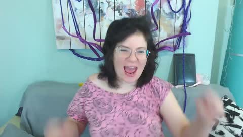 Everly online show from 24, 12, 2024