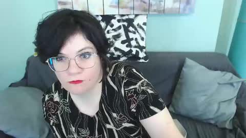 Everly online show from 7, 3, 2025