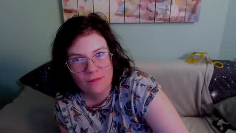 Snapshot of everly_rays chatting on 5, 7, 2026 Everly online show from 5, 7, 2026
