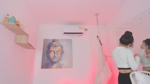 Snapshot of everyh chatting on 17, 12, 2024 Sophia online show from 17, 12, 2024