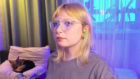 Forget me not eve on CB online show from 27, 11, 2025