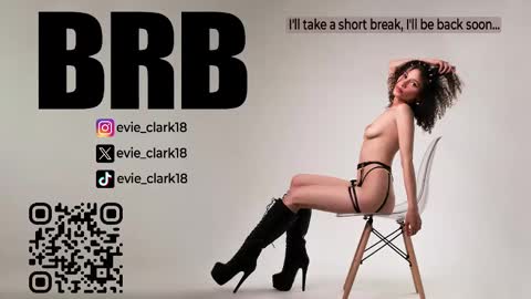 Snapshot of evie_clark_ chatting on 10, 2, 2025 My name is Evie  nice to meet you  really get to know me better private is open  online show from 10, 2, 2025