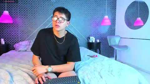 Evie  Denm online show from 20, 2, 2026