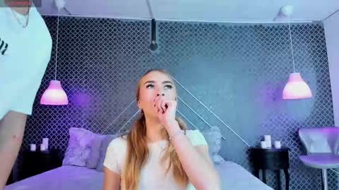 Snapshot of evie_demn chatting on 13, 3, 2026 Evie Denm online show from 13, 3, 2026