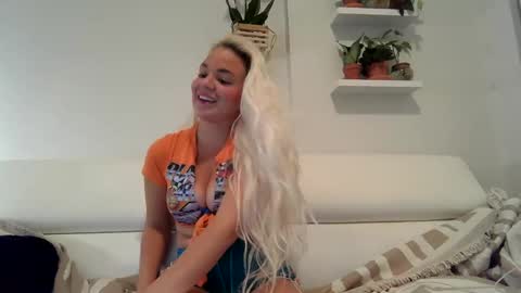 Badblondebunny online show from 8, 1, 2025