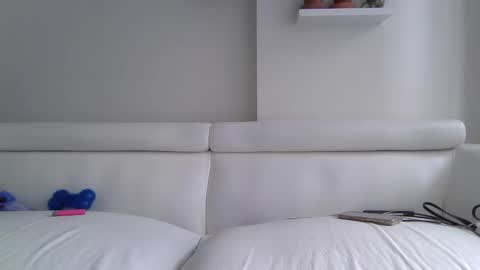 Badblondebunny online show from 12, 5, 2026