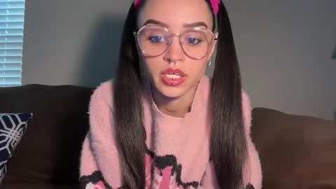 Snapshot of evusixx chatting on 31, 10, 2025 evusixx online show from 31, 10, 2025