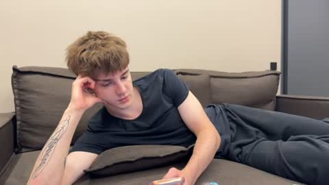Snapshot of exclusiveflexboy chatting on 19, 6, 2026 exclusiveflexboy online show from 19, 6, 2026