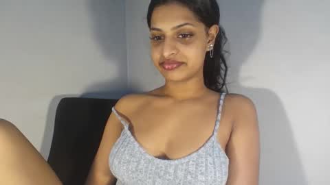 tiara online show from 5, 5, 2026
