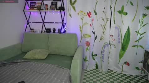 Mary online show from 8, 9, 2025