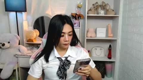 exotictssavie online show from 2, 3, 2025