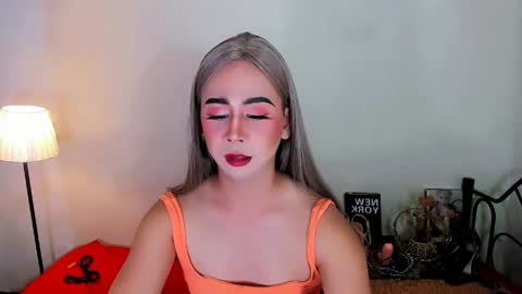 expensive_elise online show from 28, 3, 2026