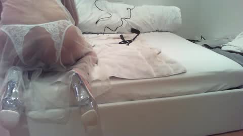 Elise online show from 19, 12, 2024