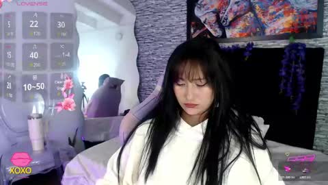 Snapshot of eyesmoon7710 chatting on 2, 6, 2026 eyes moon online show from 2, 6, 2026