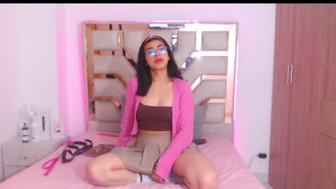 Snapshot of eylin_sofia chatting on 23, 1, 2025 eylin_sofia online show from 23, 1, 2025