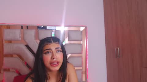 Snapshot of eylin_sofia chatting on 18, 2, 2025 eylin_sofia online show from 18, 2, 2025