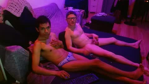 Snapshot of ezdavidluis chatting on 8, 5, 2026 ezdavidluis online show from 8, 5, 2026
