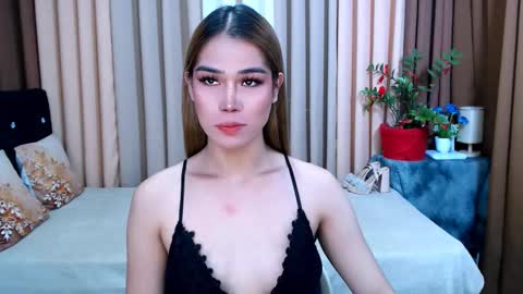 Snapshot of ezrahollywood chatting on 17, 1, 2025 UR SWEET EZRA online show from 17, 1, 2025