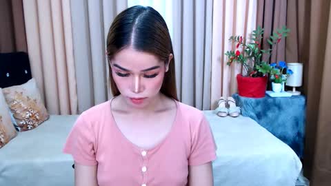 Snapshot of ezrahollywood chatting on 19, 1, 2025 UR SWEET EZRA online show from 19, 1, 2025