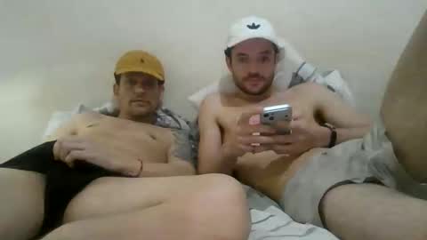 Snapshot of ezzcunha chatting on 1, 6, 2026 ezzcunha online show from 1, 6, 2026