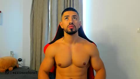 Ezzio Scolaro online show from 17, 10, 2025