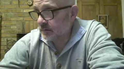 Snapshot of f1zzeek chatting on 18, 2, 2026 f1zzeek online show from 18, 2, 2026