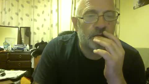 f1zzeek online show from 27, 5, 2026