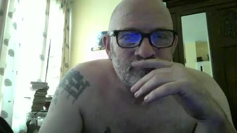 Snapshot of f1zzeek chatting on 16, 6, 2026 f1zzeek online show from 16, 6, 2026