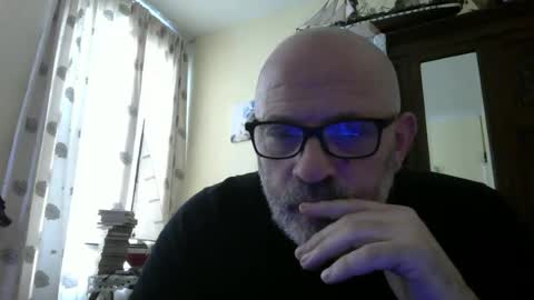 Snapshot of f1zzeek chatting on 17, 6, 2026 f1zzeek online show from 17, 6, 2026