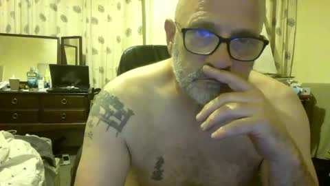 Snapshot of f1zzeek chatting on 20, 6, 2026 f1zzeek online show from 20, 6, 2026
