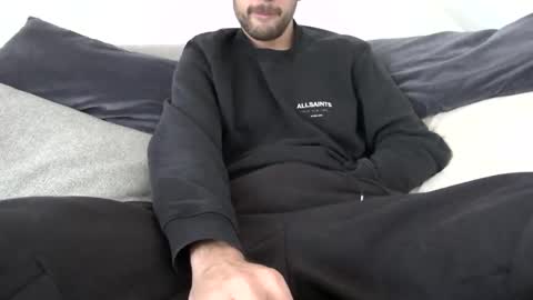 Call me bitch online show from 26, 10, 2025