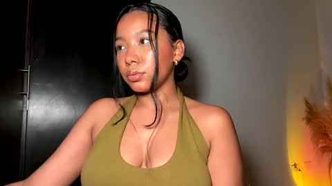 Thianna online show from 15, 12, 2025