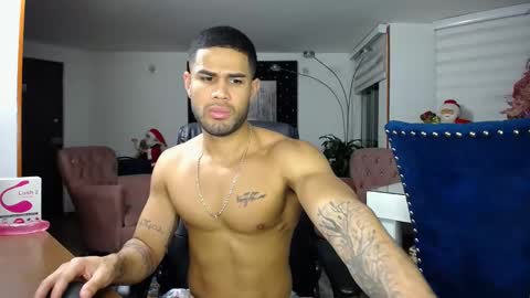 Snapshot of fabilatindick20 chatting on 4, 12, 2024 Fabian online show from 4, 12, 2024