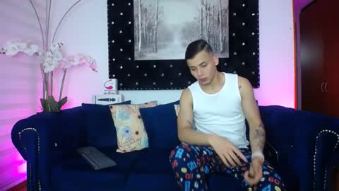 Snapshot of fabilatindick20 chatting on 1, 3, 2025 Fabian online show from 1, 3, 2025