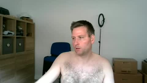 Snapshot of faer_087 chatting on 27, 4, 2026 faer_087 online show from 27, 4, 2026